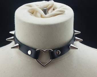 Heart Choker Genuine Leather - Choker Collar Black Leather Choker with Silver Heart Ring and Cone Spikes