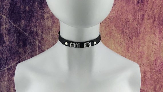 Choker collar online