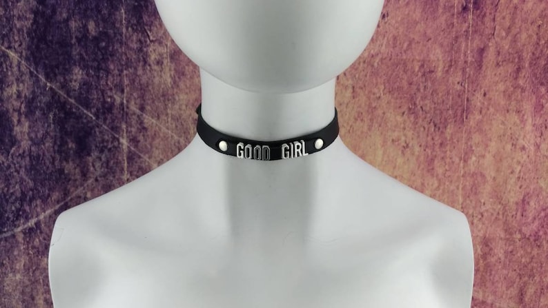 Choker Genuine Leather - Choker Collar Black Leather Choker with metal letters GOOD GIRL 