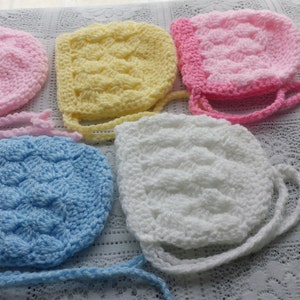 PDF Slanting square baby bonnet crochet pattern