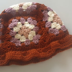 PDF GRANNY Square crochet bucket hat crochet pattern. TJC74 image 2