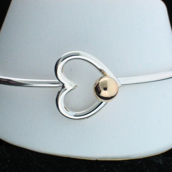 Cape Cod Heart Bracelet