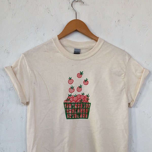 Tomato Shirt, Graphic Tee, Vegetable Screen Print Shirt, Clothing Foodie Gardening Gift