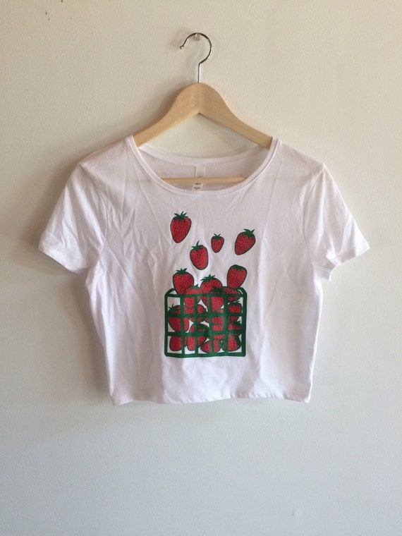 Strawberry Crop Top Strawberry Shirt Food Shirt Gardening - Etsy