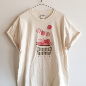 Apple Shirt, Food Shirt, Screen Printed T Shirt, Foodie Gift, Gardening Gift