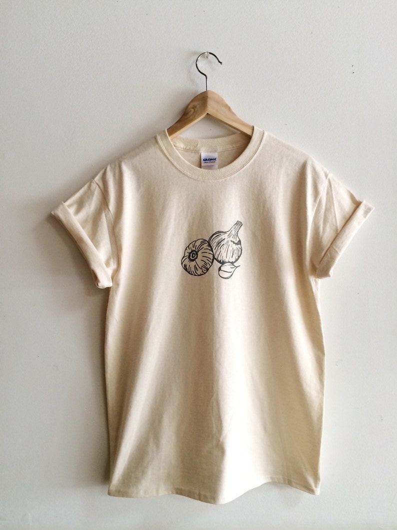 Garlic T-Shirt, Garden Shirt, Screen Printed T Shirt, Clothing Gift, Foodie Gift image 2