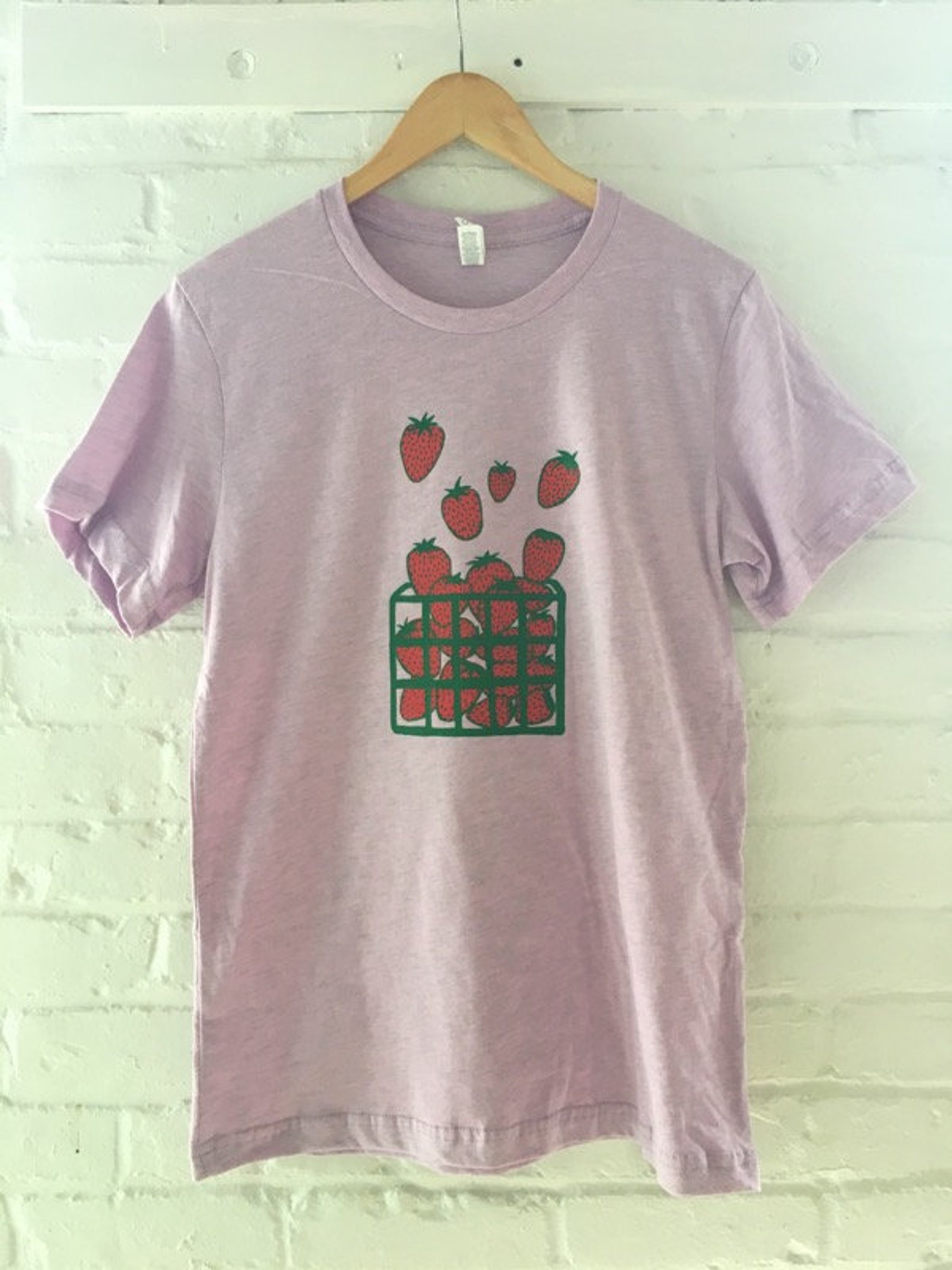 Strawberries! Graphic Tee (Online Exclusive)