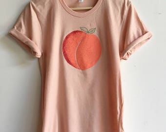 Peach Shirt, Food Shirt, Fruit Shirt, Screen Print Shirt, Foodie Gift, Soft Style Tee