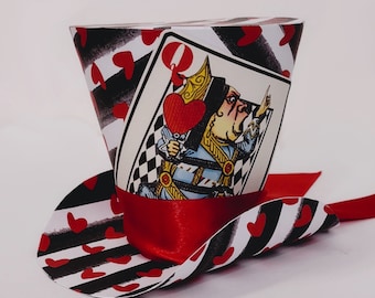 XL Queen of Hearts Top Hat, Alice in Wonderland Character Top