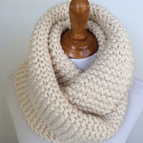 Infinity scarf, super chunky scarf in Fisherman  color or SELECT COLOR, soft and warm