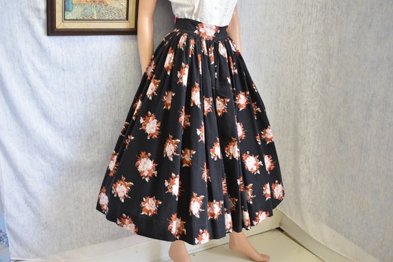 50s M 26" Cotton Skirt Black Red Pink Rose Print