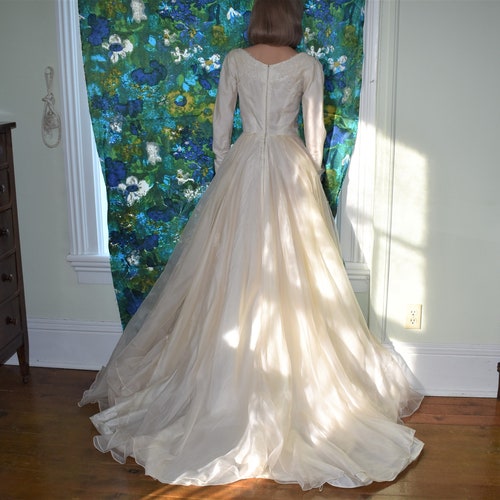 60s S Silk Organza shops Bridal Gown Wedding Dress Candlelight White