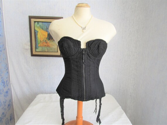 50s 36 A Peter Pan Bullet Merry Widow Strapless To