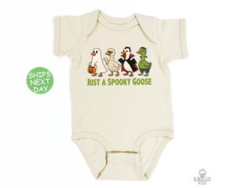 Spooky Goose Baby Onesie® : body tendance pour Halloween