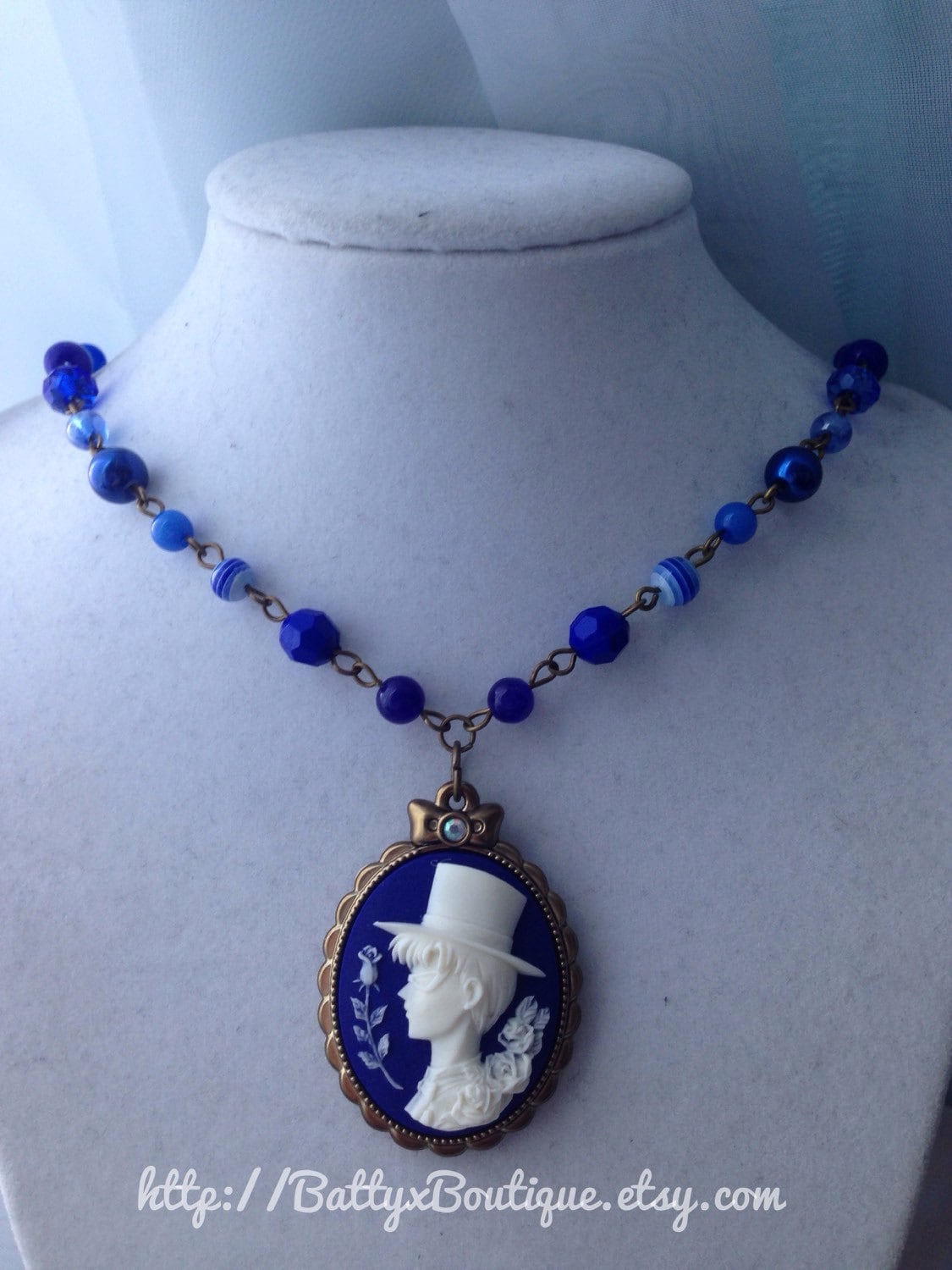 Tuxedo Mask // Sailor Moon Cameo Necklace