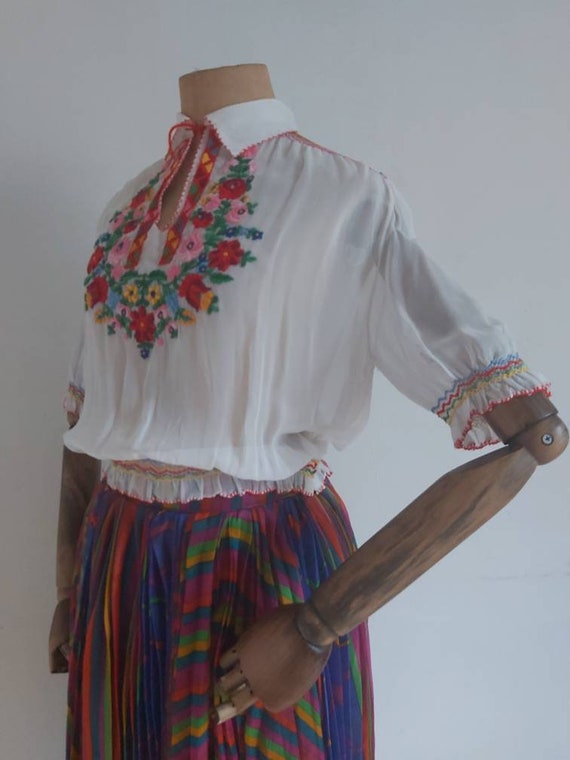 60's Hungarian hand embroidered peasant blouse