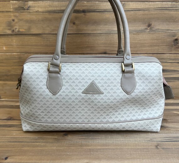 Liz claiborne satchel hotsell
