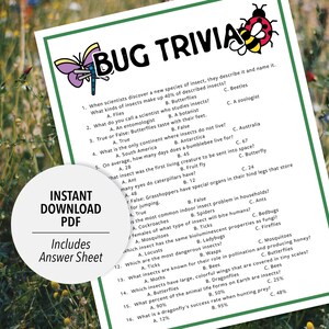 Op de afbeelding: Een printbaar insectentrivia-spel met 16 vragen en meerkeuzeantwoorden. Het spel heeft een groene achtergrond met een cartoonvlinder en bij. De tekst "Bug Trivia" staat in grote, groene letters bovenaan de pagina.