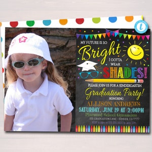 Invitación de graduación de jardín de infantes, invitación a la ceremonia de graduación de preescolar, el futuro es tan brillante que tengo que usar sombras PLANTILLA EDITABLE