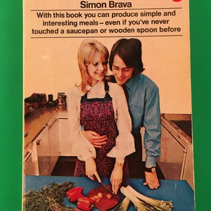 What&#39;s Cooking? by Simon Brava Vintage 1975 Tandem Paperback How to Cook Simple