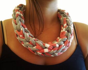 SAPPHO - extra chunky crocheted necklace in grey and striped pink-white T shirt yarn