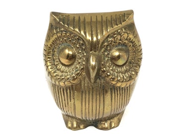 Vintage Brass Owl Figurine, Brass Owl Paperweight, MCM Home Decor, Housewarming Gift, Owl Lover Gift, Vintage Brass Decor