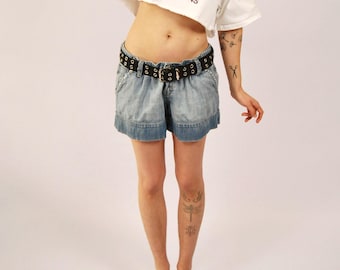 Y2K Guess Denim Shorts (27) blue vintage womens