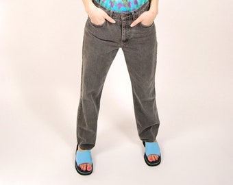 Jaren '80 Grijze Levis (31") donkere wassige mom jeans retro vintage jaren 80 slim fit rechte pijpen