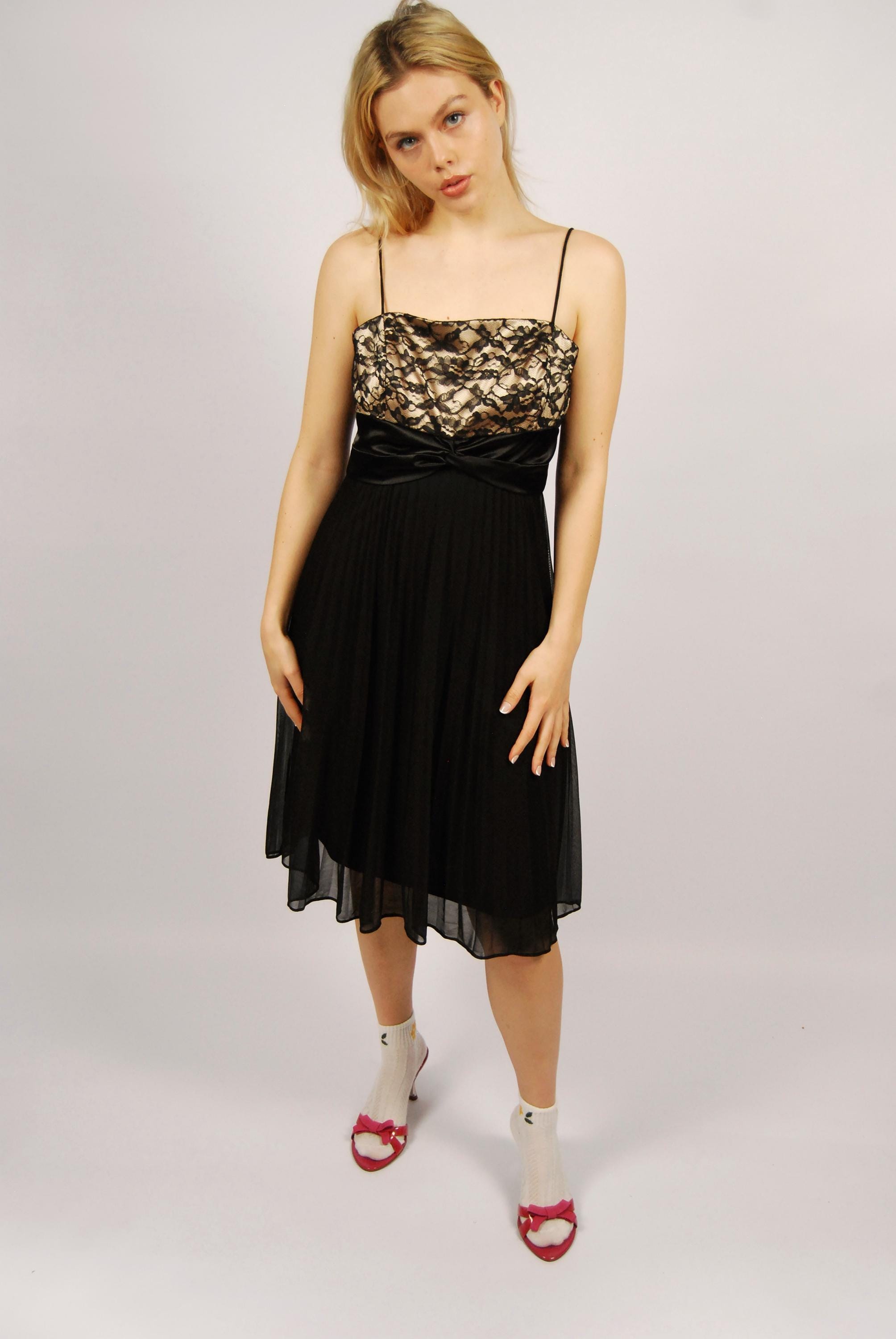 black and tan homecoming dress A-Line Spaghetti Straps Black Chiffon Homecoming Dress with Appliques Custom Size / As Picture