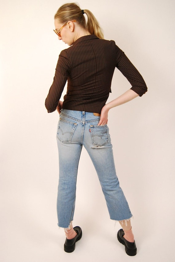 Vintage Crop Levis Jeans (5) blue 90s bootcut 28