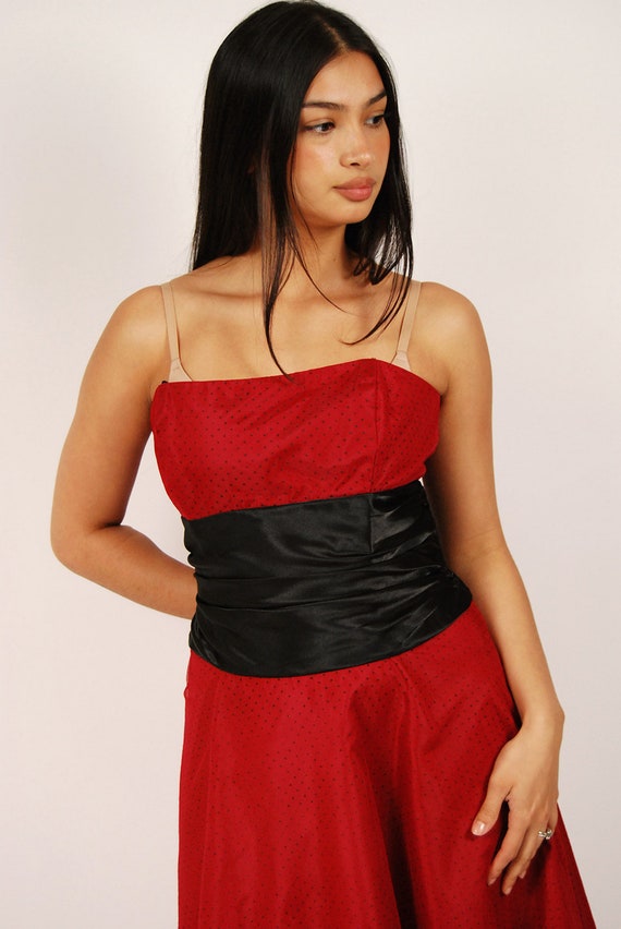 90s Prom Dress (M) vintage red polka dot ruched h… - image 4