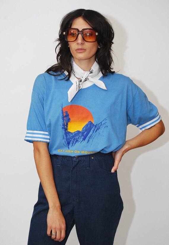 70s Mountain T-shirt (XL) vintage blue rock climbi