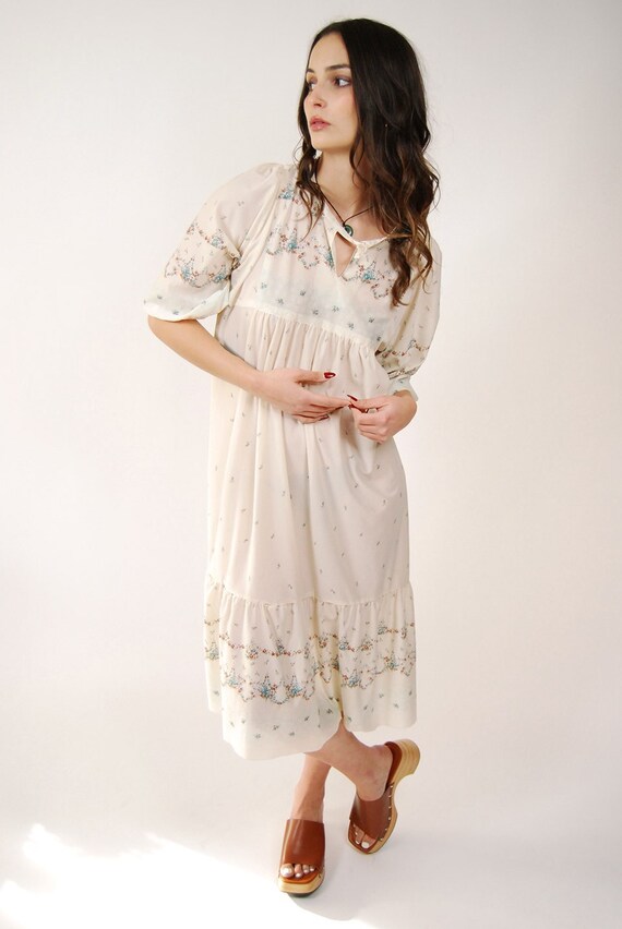 70s Tent Dress vintage ivory white floral print sh