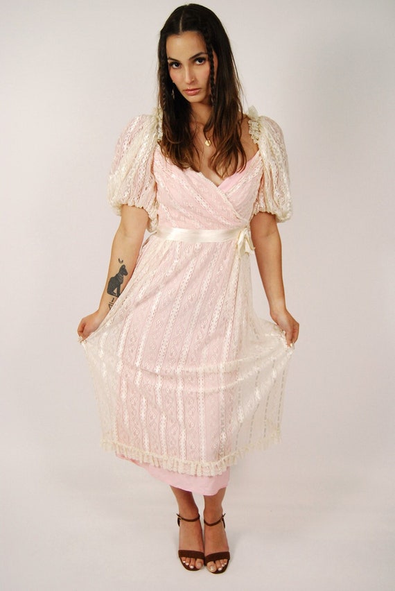 70s Princess Dress (XXS) vintage white lace pink p