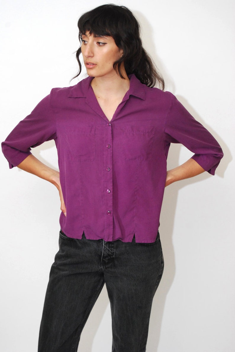 vintage purple eggplant button up down shirt blouse half sleeve plain basic minimal minimalist fitted slim fit pockets plum S 90s SILK TOP