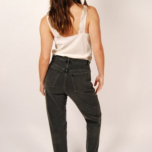High Waisted Jeans 29 faded black 90s vintage mom 11 image 3