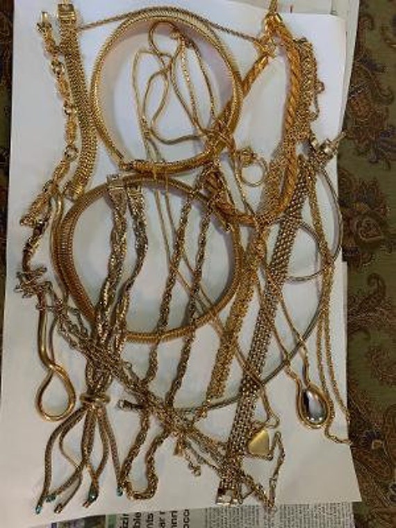 GOLDTONE CHAINS LOT Large Quantity Vintage Gold To