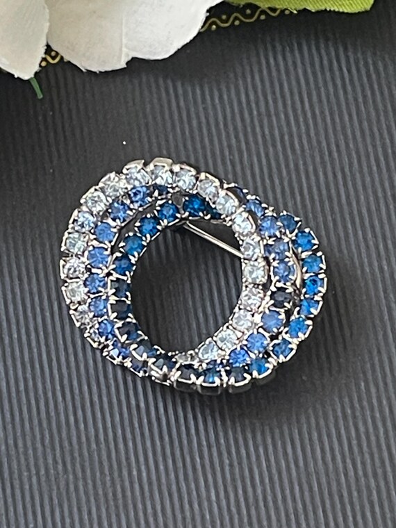 Vintage 3 Circle Pattern Interlocking Ring Circle… - image 12