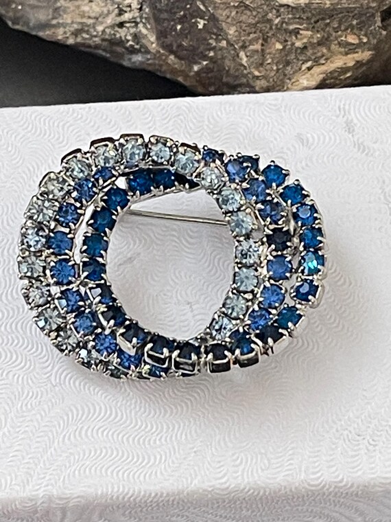 Vintage 3 Circle Pattern Interlocking Ring Circle… - image 14