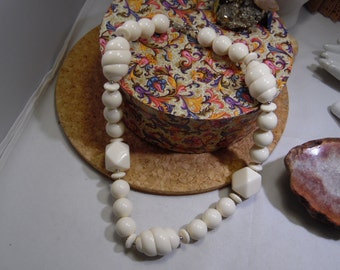 Cream Color Acrylic Bead Necklace with Silver Inserts