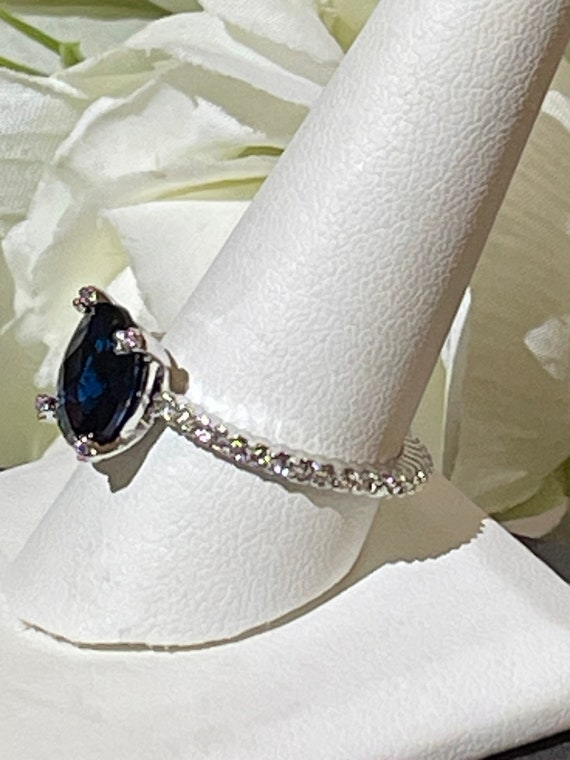 Vintage Silver Tone Faceted Blue CZ with Clear CZ… - image 9