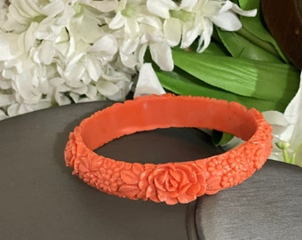 Vintage Celluloid Molded Salmon Color Floral & Leaf Bangle Bracelet