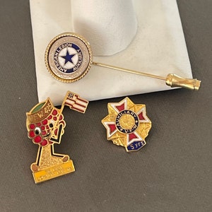 Vintage VFW American Legion Tack Pin & Stick Pin and 5 Yr Loyalty Day Auxiliary Lot