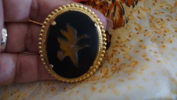 Vintage Gold tone Black Enamel And Glass Cameo of… - image 8