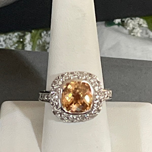 Cushion Cut Faceted Topaz Rhinestone Silver Tone Halo Ring Size 9.25