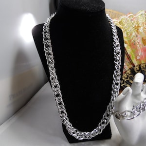 Silver Tone Chain Link Necklace and Matching Chain Link Bracelet Set