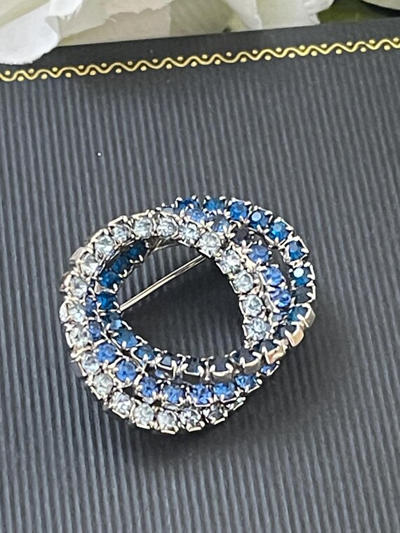 Vintage 3 Circle Pattern Interlocking Ring Circle… - image 11