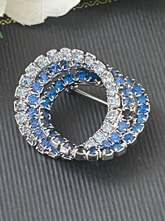 Vintage 3 Circle Pattern Interlocking Ring Circle… - image 4