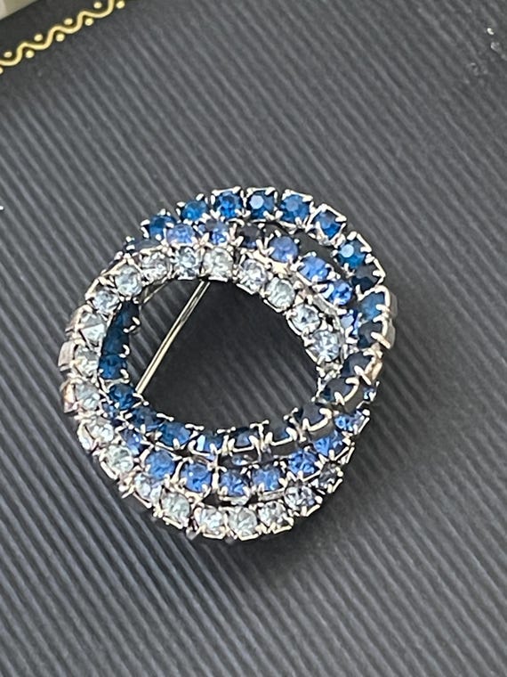 Vintage 3 Circle Pattern Interlocking Ring Circle… - image 9