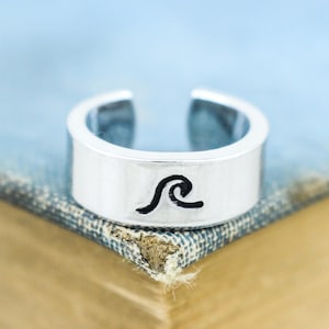 Wave Stethoscope Charm: Personalized Veterinarian Gift